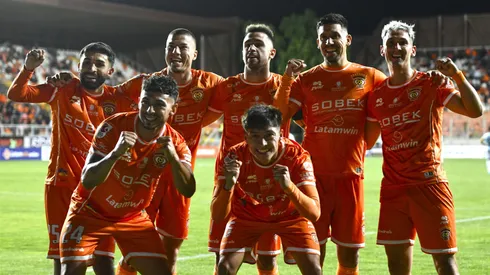 Refuerzo que llegó como carta de gol para Cobreloa en la Liga de Ascenso toma drástica decisión a horas de partido clave.