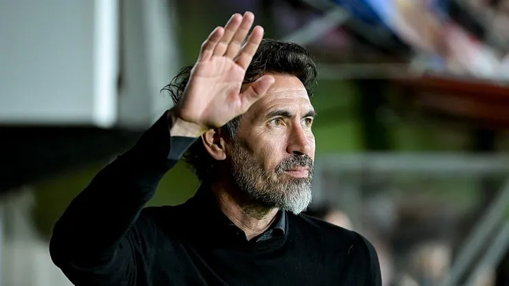 Eduardo Domínguez calienta el duelo ante Universidad de Chile por Copa Libertadores 2025.