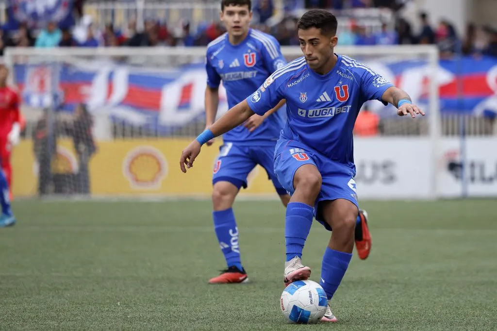 Lucas Assadi se compromete a doblarle la mano a Gustavo Álvarez por el apoyo y cariño incondicional del hincha de Universidad de Chile.