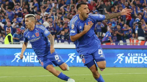 Rodrigo Contreras le dio un triunfazo a la U ante Católica en el Clásico Universitario.