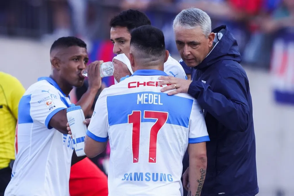 Tiago Nunes justificó derrota de la UC en el Clásico Universitario 200 (Photosport)