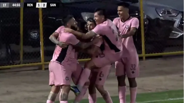 Nicolás Castillo volvió al gol en Santiago City este fin de semana en la Liga 2D.