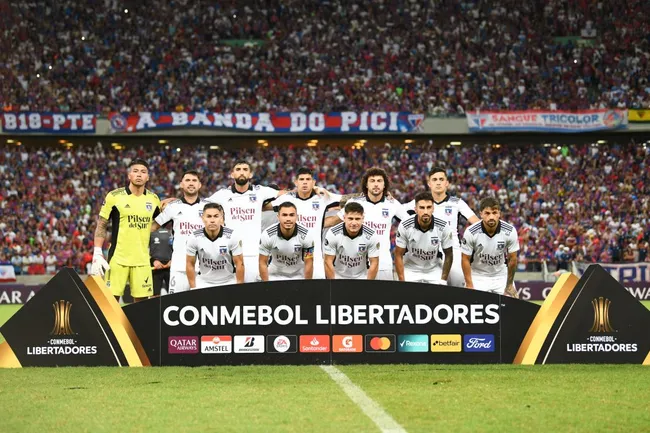 El once titular de Colo Colo que comenzó en ese 2-1 sobre Fortaleza de la Copa Libertadores 2022. | Foto: Photosport.