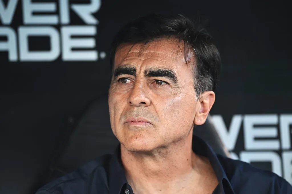 Gustavo Quinteros duró apenas tres meses en Brasil. (Rodrigo Valle/Getty Images).