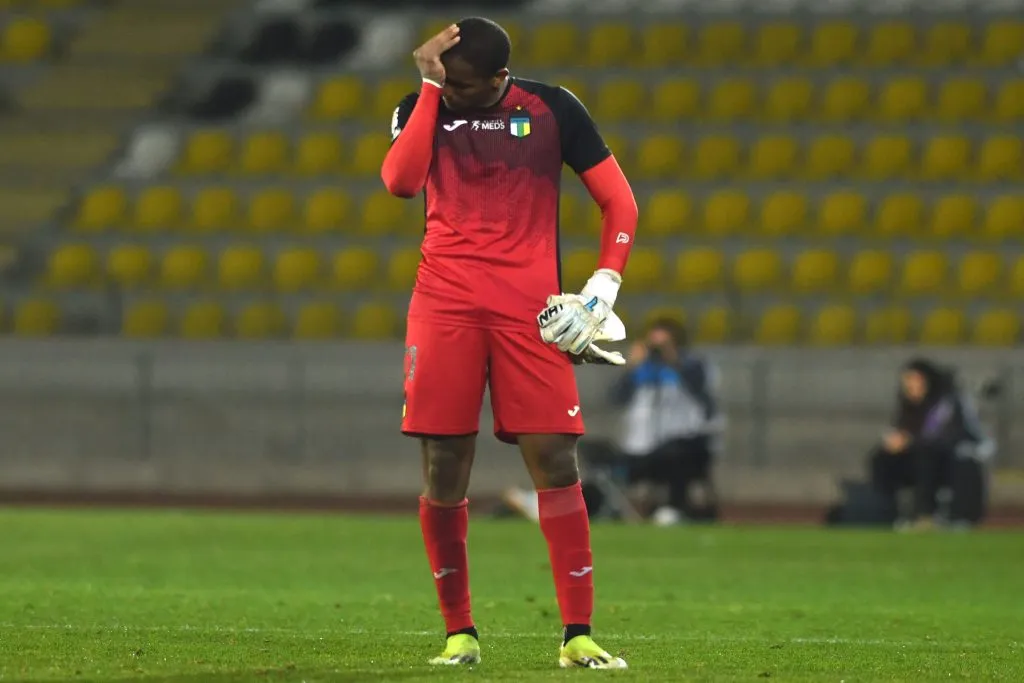 Omar Carabalí fue expulsado en O’Higgins ante Coquimbo Unido a falta de 5 minutos. (Alejandro Pizarro Ubilla/Photosport).