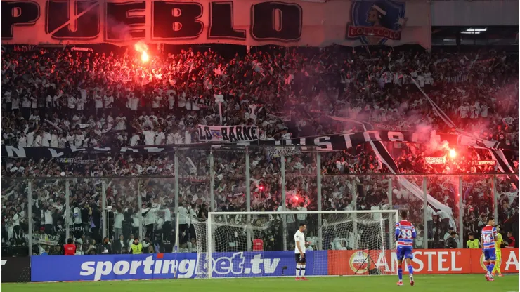 Colo Colo podrá tener hinchas ante Fortaleza