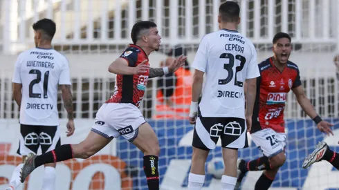 Daniel Castro celebró con mucho fervor el histórico gol que le anotó a Colo Colo.