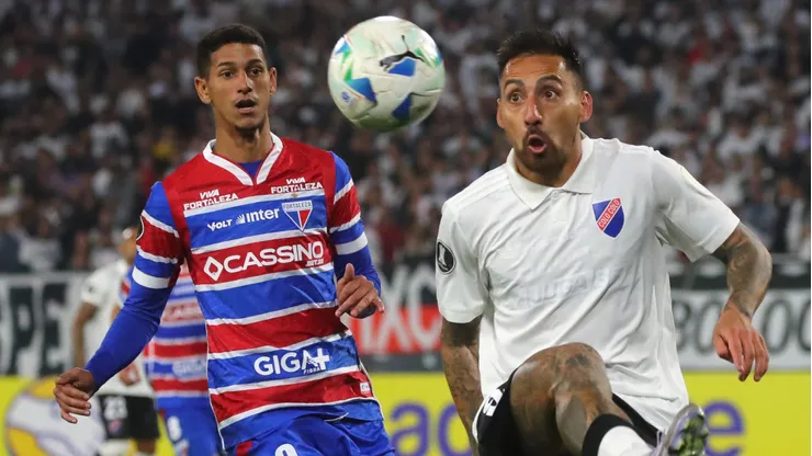 Colo Colo se mide está noche ante Fortaleza
