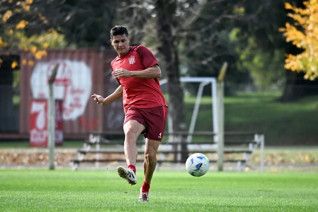 Los jugadores de Estudiantes tuvieron el último entrenamiento antes del viaje a Chile. Foto: Estudiantes.