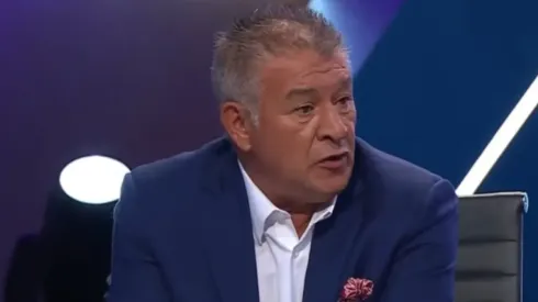 Claudio Borghi asegura que la U saca ventajas por la Copa Libertadores.