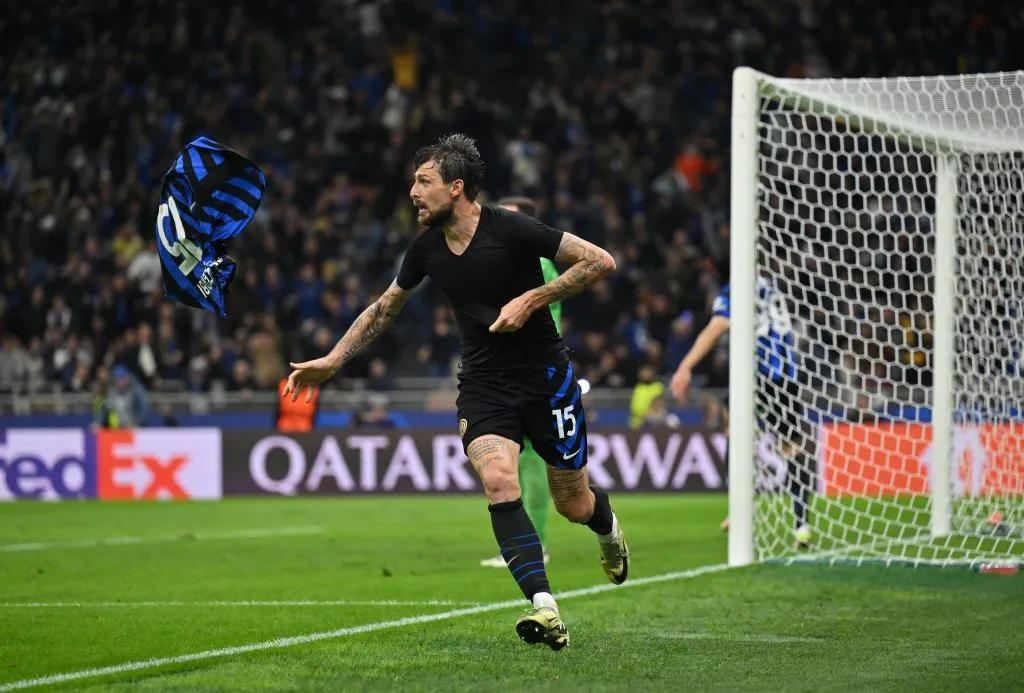 Francesco Acerbi consiguió un agónico empate | Getty Images