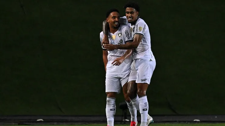 Botafogo celebró ante Carabobo en Venezuela.
