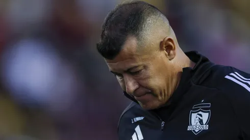 Almirón sufre con su esquema en Colo Colo