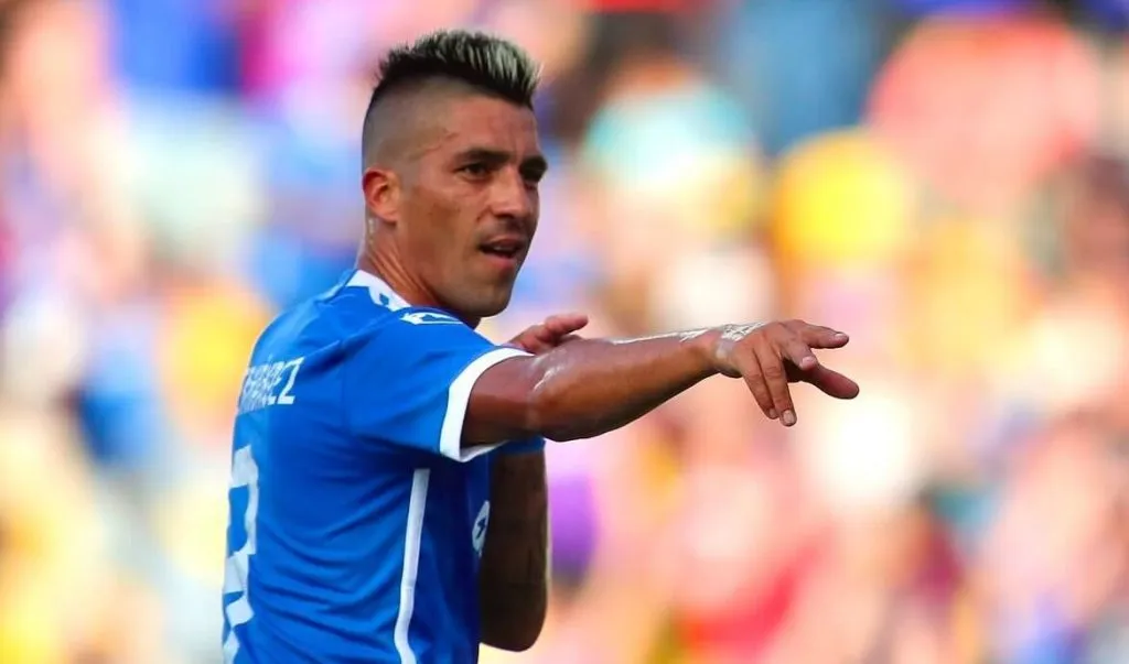 Leandro Fernández baila en U de Chile.