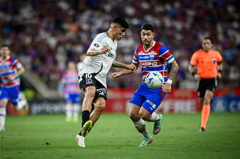 Claudio Aquino vs. Fortaleza. (Getty Images).
