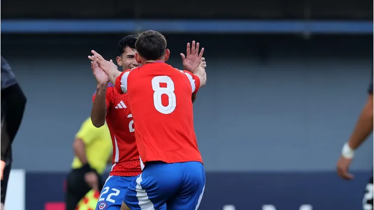 Por esas cosas de la vida y el fútbol, Joaquín Silva y Vicente Álvarez celebraron un gol del "8" asistido por el "22".
