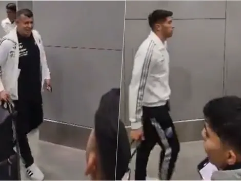 "Hay que...": hinchas reciben con críticas a Colo Colo en el aeropuerto