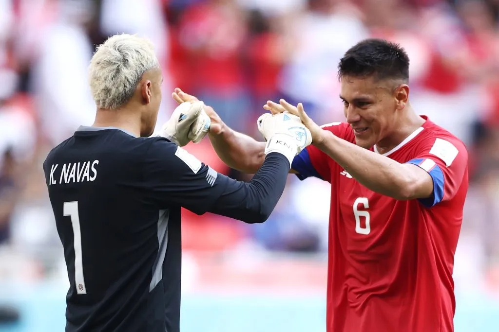 Key lor Navas y Óscar Duarte en el Mundial de Qatar 2022. (Robert Cianflone/Getty Images).