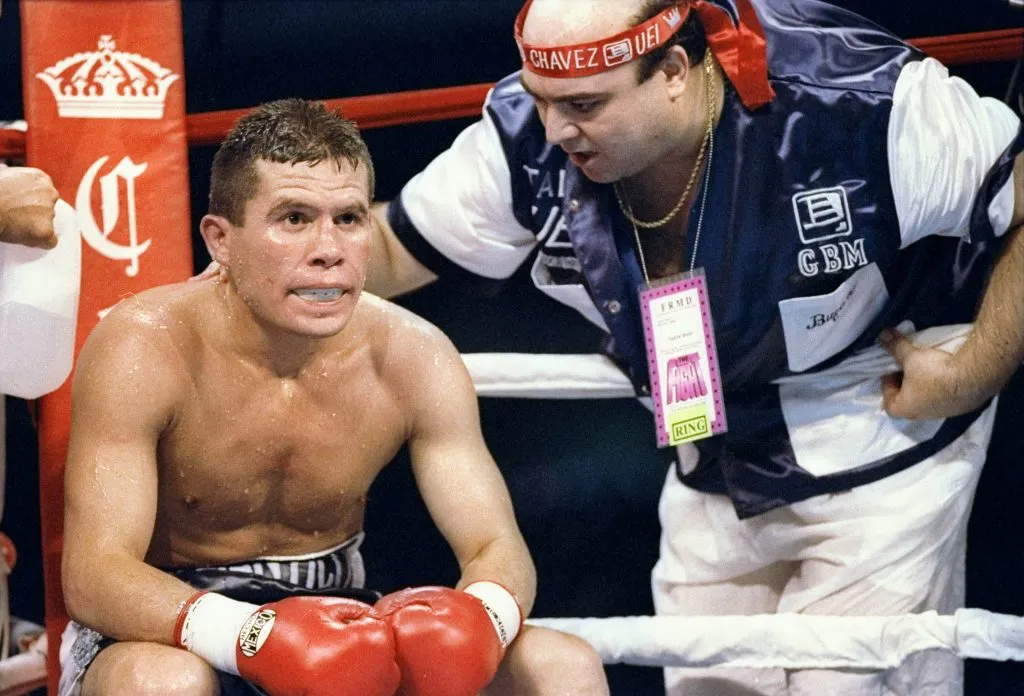 Julio César Chávez es el mejor boxeador mexicano y uno de los mejores de todos los tiempos para Mike Tyson. (Foto: Holly Stein-Allsport)