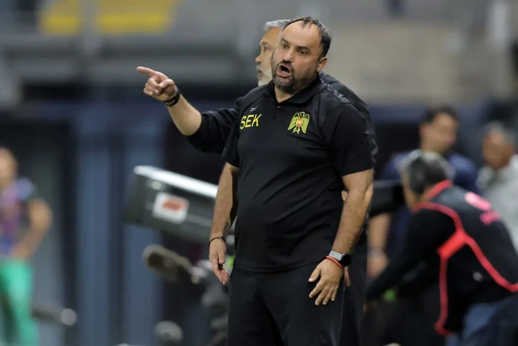 José Luis Sierra sabe que Unión Española tiene mucho por dar todavía. (Javier Torres/Photosport).