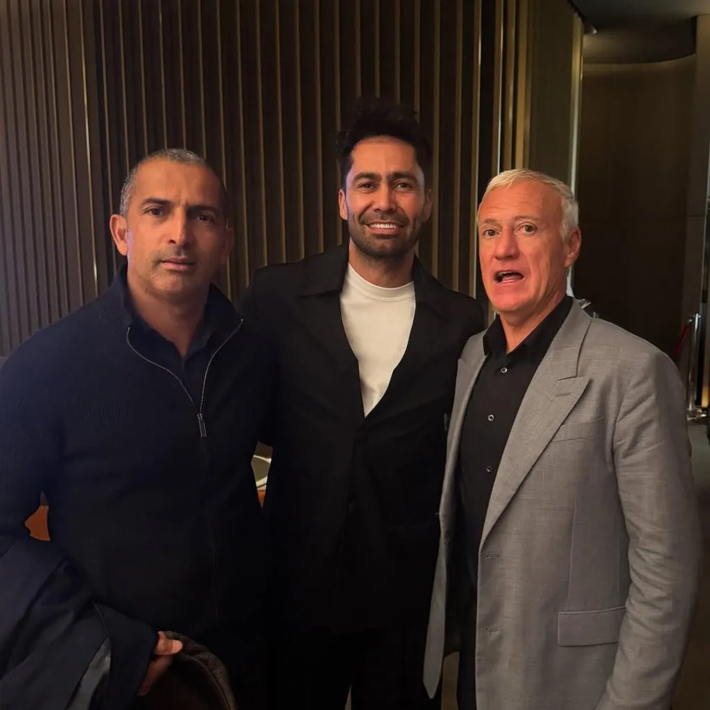 Jiménez junto a Didier Deschamps, DT de Francia