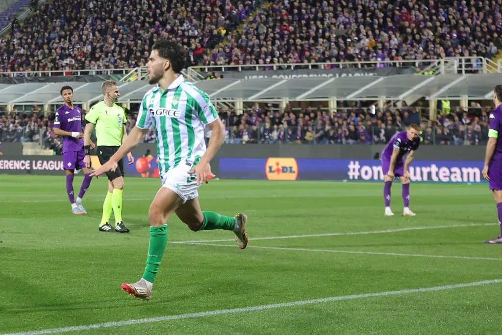 Abde marcó el gol ante Fiorentina que mete al Betis en la final de la UEFA Conference League. Foto: Getty Images.