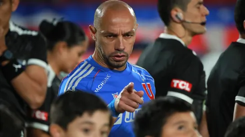 Marcelo Díaz hace un potente llamado en Universidad de Chile tras la derrota ante Estudiantes de La Plata.