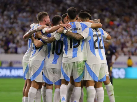 Polémico futbolista estaría comprometido con popular actriz