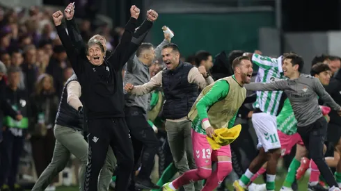 Manuel Pellegrini tuvo un gesto que saca aplausos en Europa.