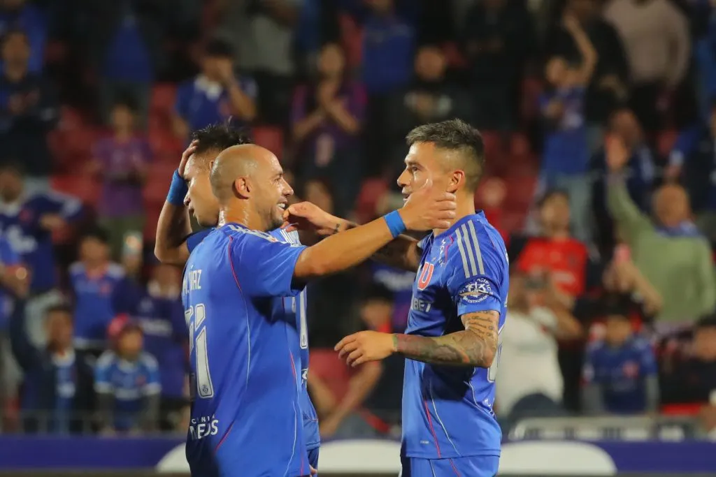 Marcelo Díaz y Charles Aránguiz son muy importantes para U. de Chile. Imagen: Photosport