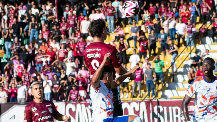 Carabobo llega sin recibir goles al duelo con U de Chile en Copa Libertadores.