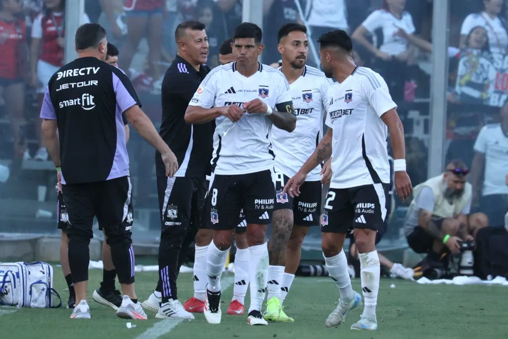 Esteban Pavez marcó una importante distancia con Jorge Almirón en Colo Colo. Foto: Photosport.