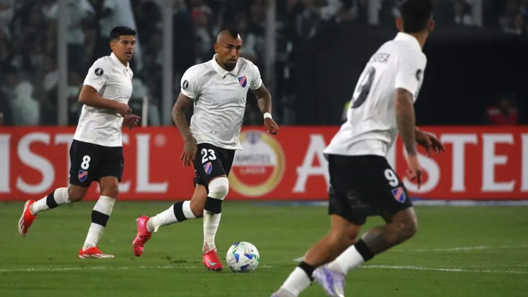 Colo Colo sigue compitiendo en Copa Libertadores 2025.