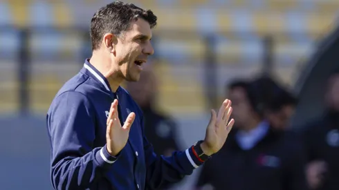 Mauricio Larriera quiere levantar el vuelo con Everton.