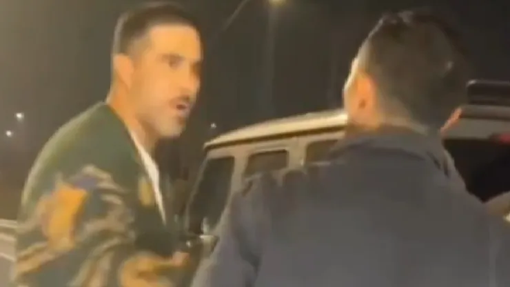 Claudio Bravo se agarró con una persona que lo chocó y que, según él, iba en estado de ebriedad.