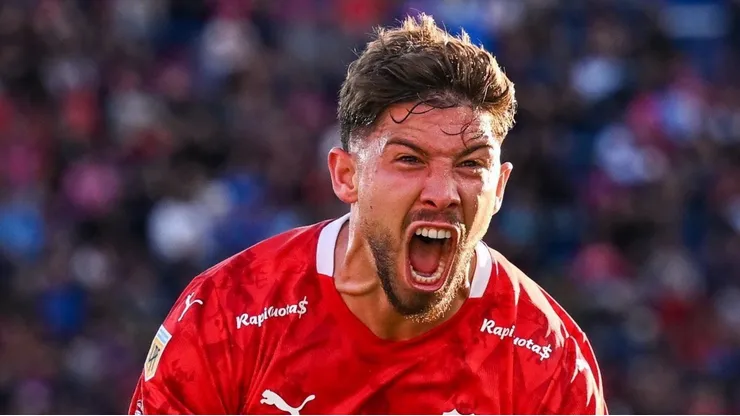 Felipe Loyola es figura en Independiente de Avellaneda