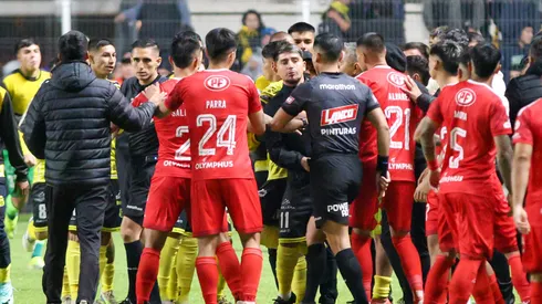 El ambiente estuvo muy caldeado en el Estadio Nicolás Chahuán Nazar.