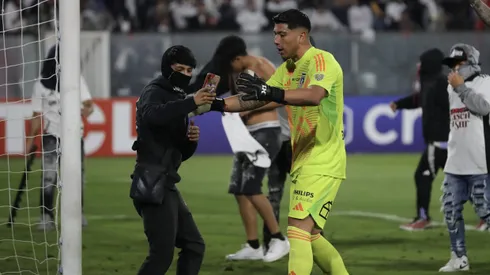 Colo Colo no sólo no gana, sino que además le da en el gusto a los hinchas que le han costado jugar sin público y pérdidas millonarias.