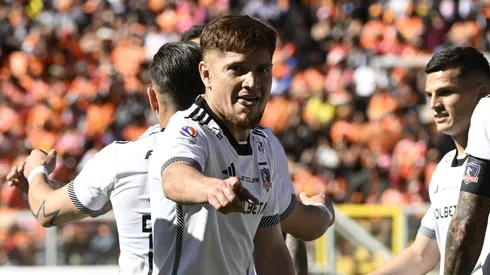 Leonardo Gil reacciona al mal momento por el que pasa Colo Colo y entrega un consejo a sus excompañeros.