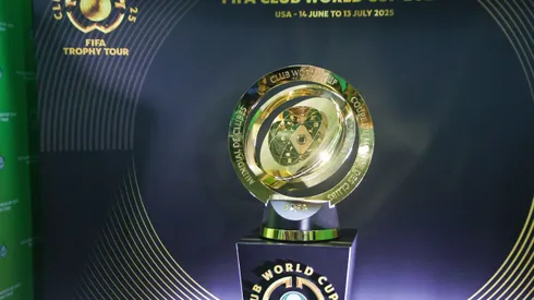 3B9FX3G SAO PAULO, SP - 09.05.2025: TOUR TROFEU DO MUNDIAL DE CLUBES - The FIFA Club World Cup Trophy is on display in the Palmeiras Trophy Room at Allianz Parque on Friday afternoon (09). (Photo: Yuri Murakami/Fotoarena/Sipa USA) Credit: Sipa US/Alamy Live News