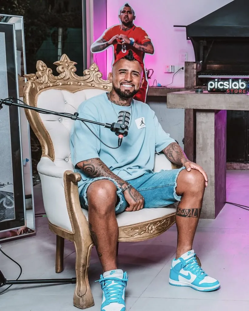 Arturo Vidal ya estrenó su podcast en medio de su temporada con Colo Colo (Instagram)