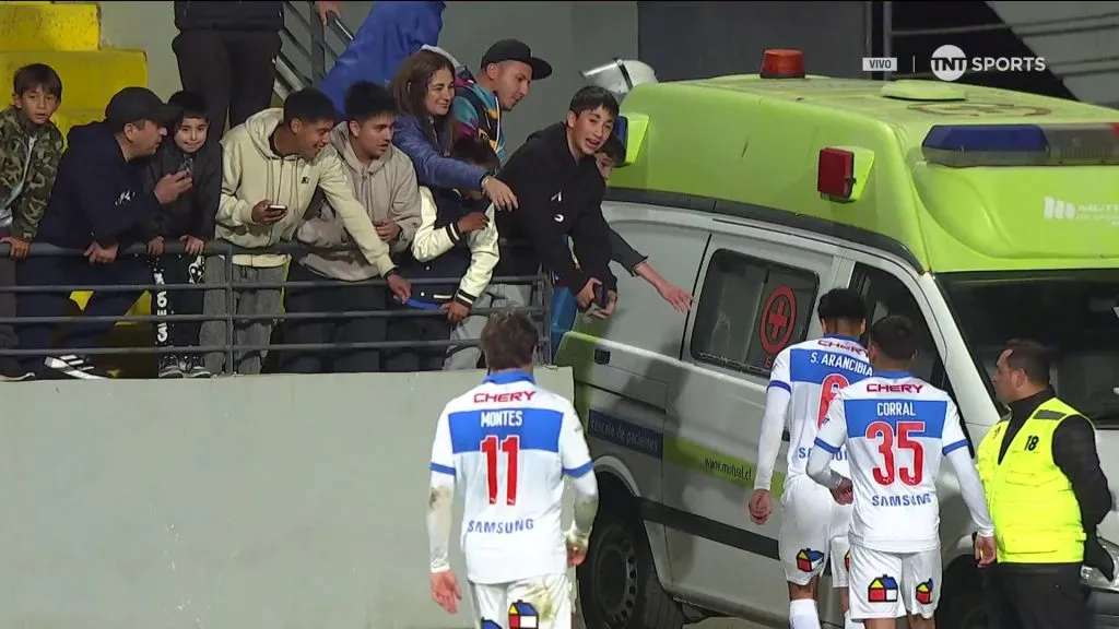 De estos jugadores, sólo Corral se detuvo. (Captura TNT Sports).