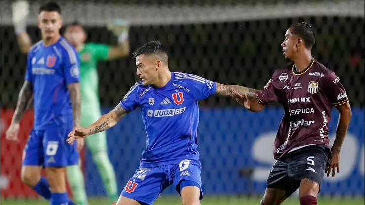 La U se enfrenta a Carabobo por la Copa Libertadores.