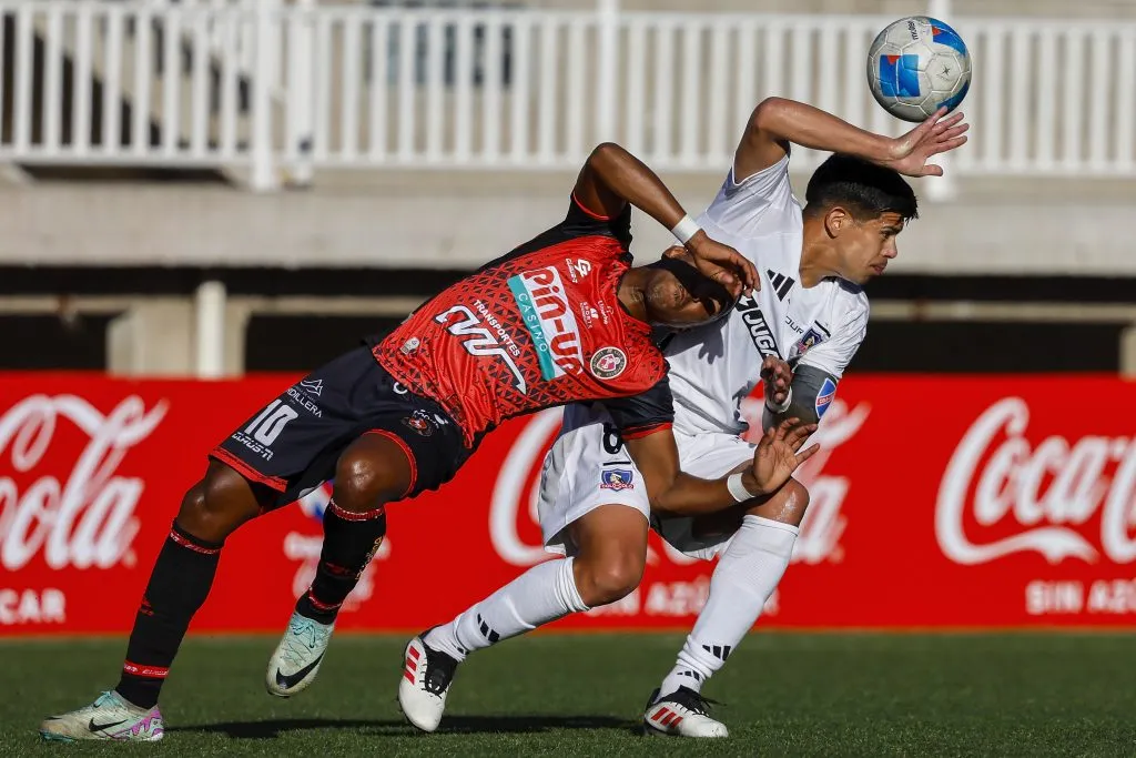 Esteban Pavez es apuntado como un culpable del momento de Colo Colo. Foto: Andres Pina/Aton Chile