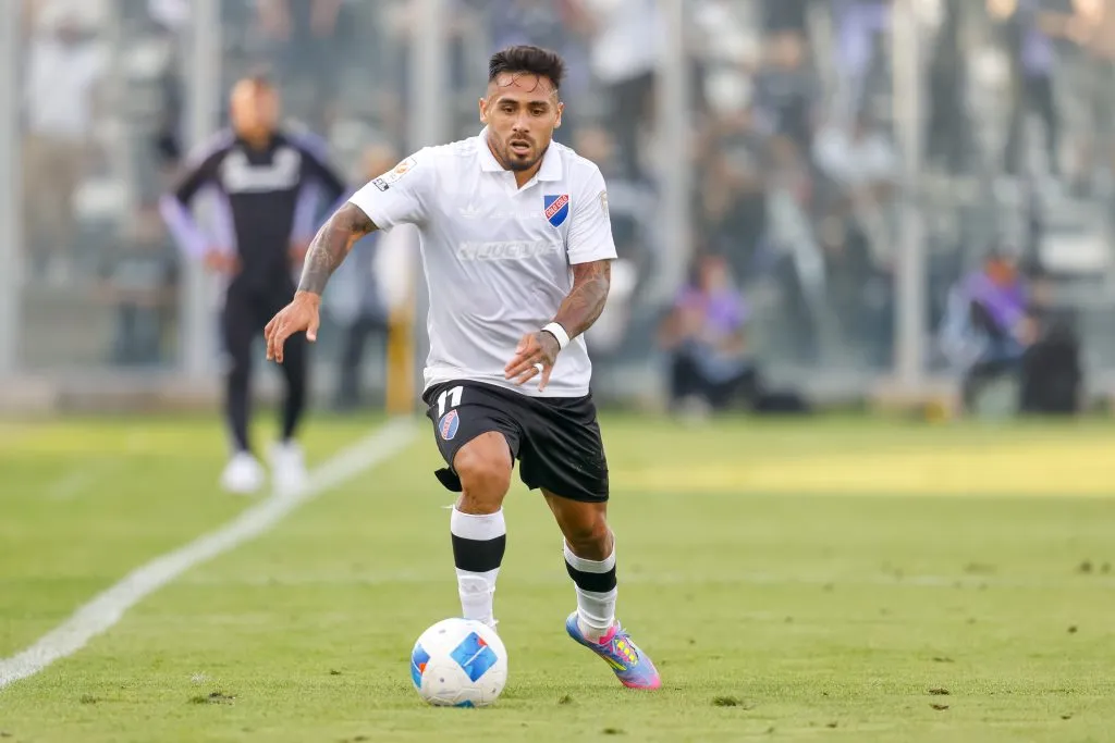 Marcos Bolados está a detalles de quedar descartado para la visita de Colo Colo a Racing. | Foto: Photosport.