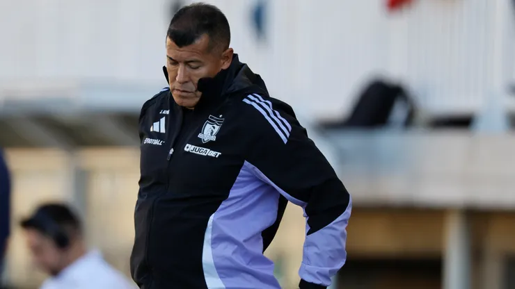 Jorge Almirón hizo frente a rumores de salida en Colo Colo.