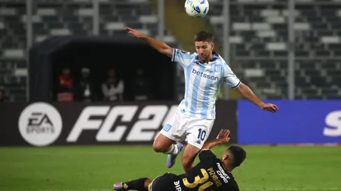 Racing busca cerrar su clasificación ante Colo Colo