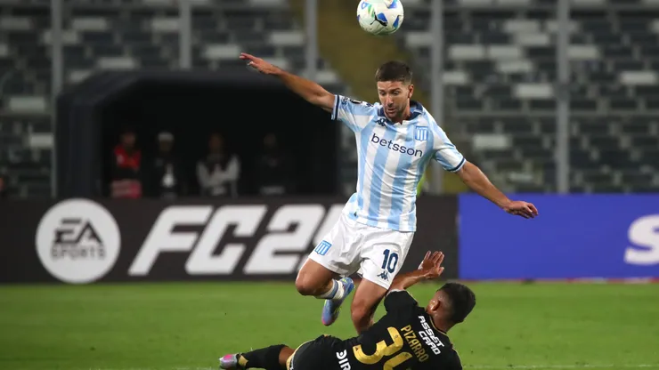 Racing busca cerrar su clasificación ante Colo Colo