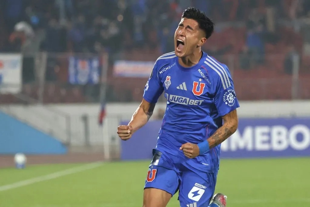 El Tucu Sepúlveda celebra su golazo de tiro libre contra Carabobo.