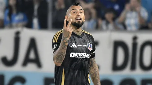 Vidal fue expulsado en la derrota de Colo Colo